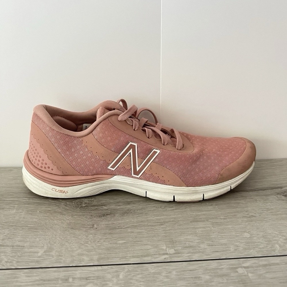 New Balance 711 Womens Size 8.5 B Pink Coral Training Shoes Sneakers